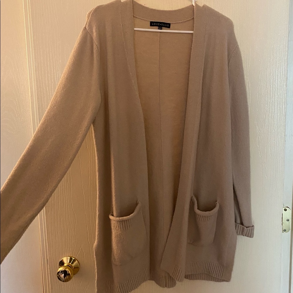 Love Ellie, M, soft tan long cardigan with pockets